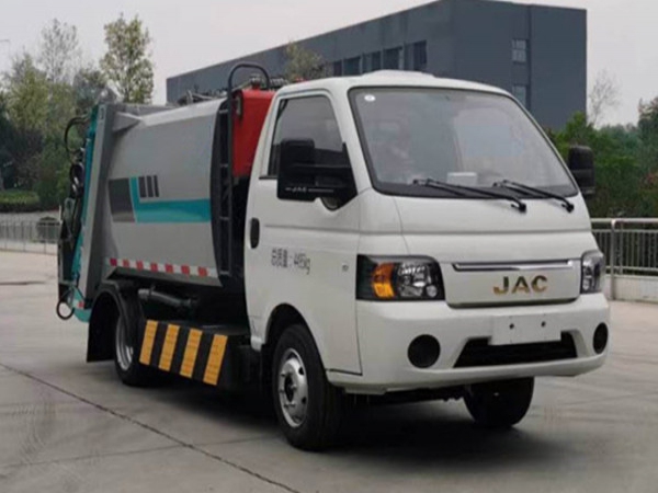 江淮3.5方純電動壓縮式垃圾車