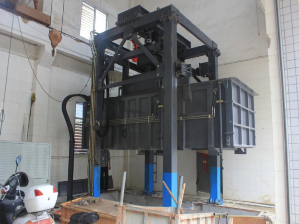 垂直式壓縮垃圾站